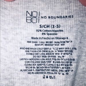 No Boundaries Tops - Women’s Tank Top Size Small No Boundaries Tops - Women’s Tank Top Size Small